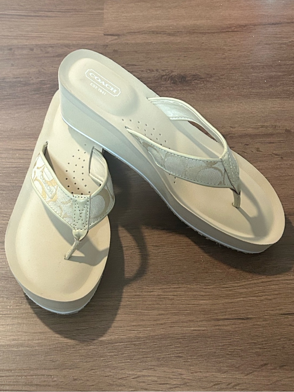 Coach Beige Signature Thong Sandals - Picture 3 of 9